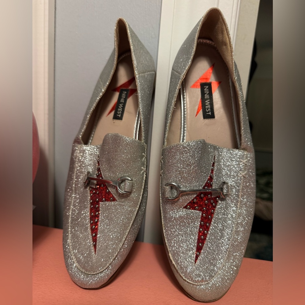 Nine West Silver Loafers with Red lightning bolts